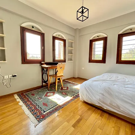 Elia Old Town Апартаменты Салоники